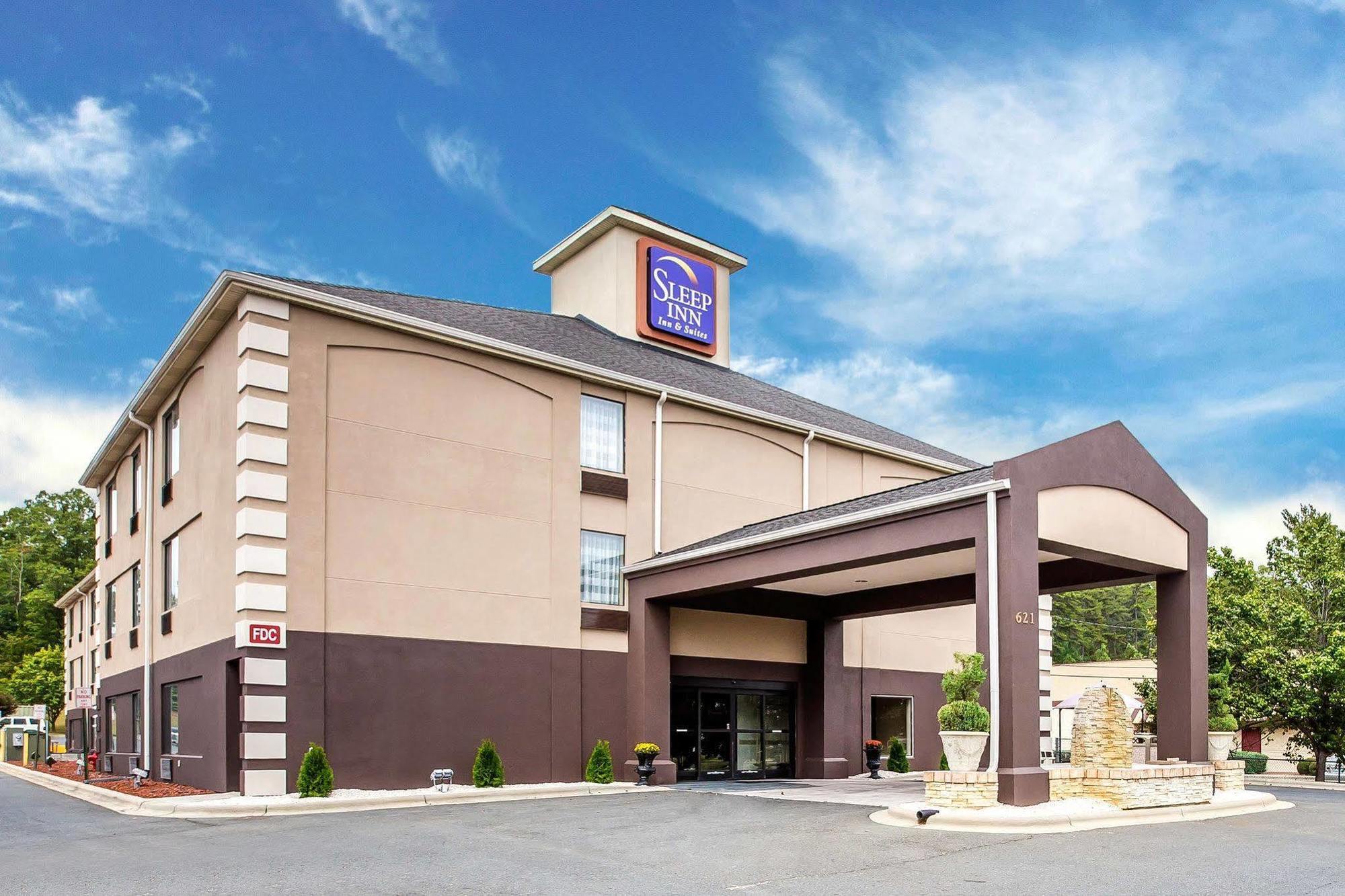 Clarion Pointe Albemarle Ξενοδοχείο Εξωτερικό φωτογραφία